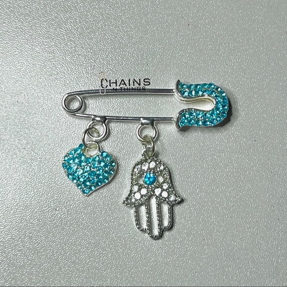 Blue mini Safety Pin 🧷 for baby or kids sparkly crystal zircon rhinestone 💙 - Picture 1 of 4